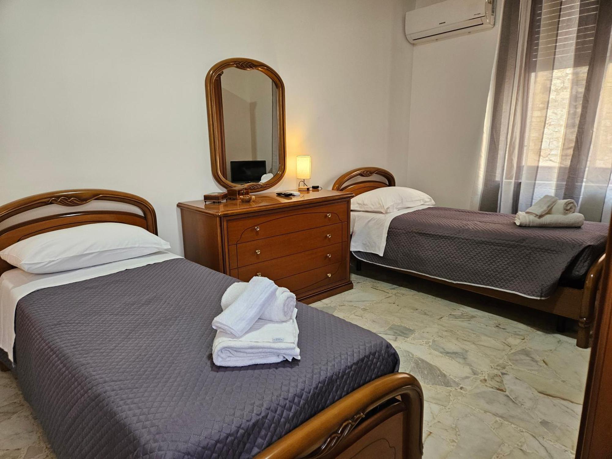 Porta Messina Rooms Таормина Екстериор снимка